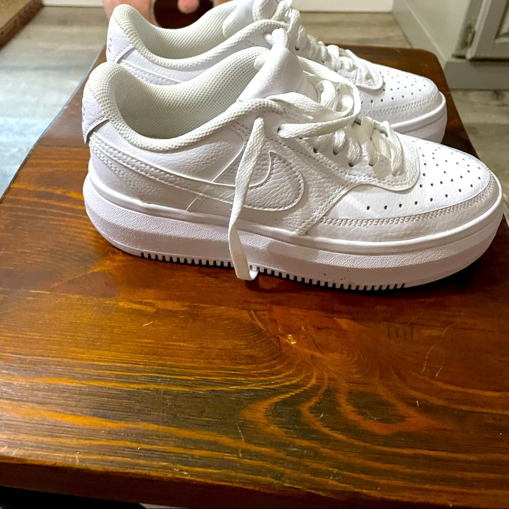 White size 7 Air Force one Nikes